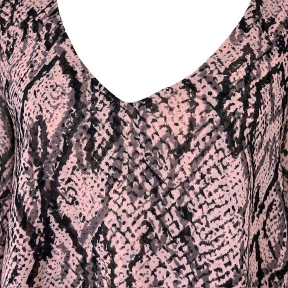 BB Dakota Snakeskin Print Pink Black Layered Cropped Wide Sleeve Size Large - Picture 2 of 11